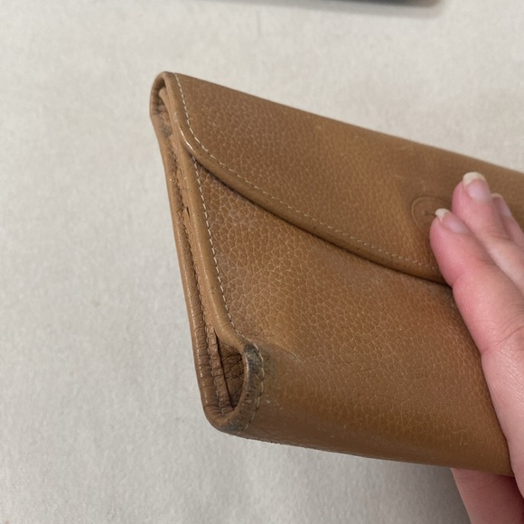 Longchamp Leather Wallet - Picture 3 of 9